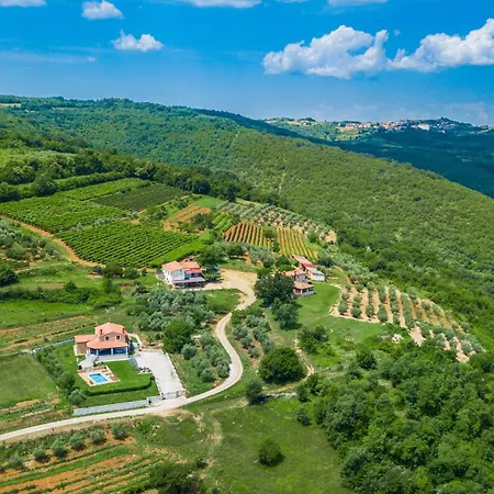 Fiore Spinovci * Rakotule