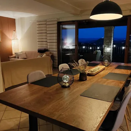 Fiore Spinovci Willa *