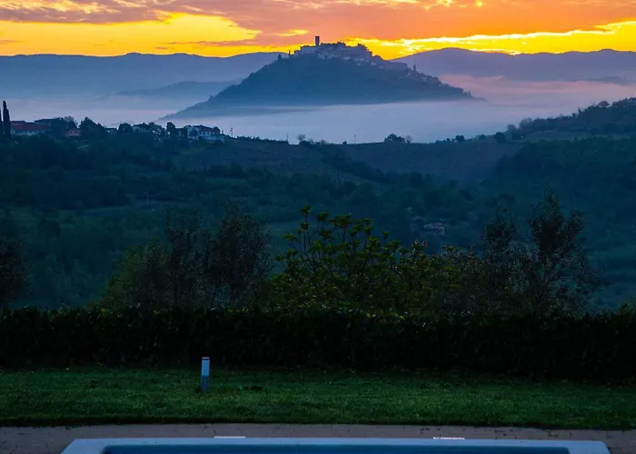 Fiore Spinovci Villa Rakotule